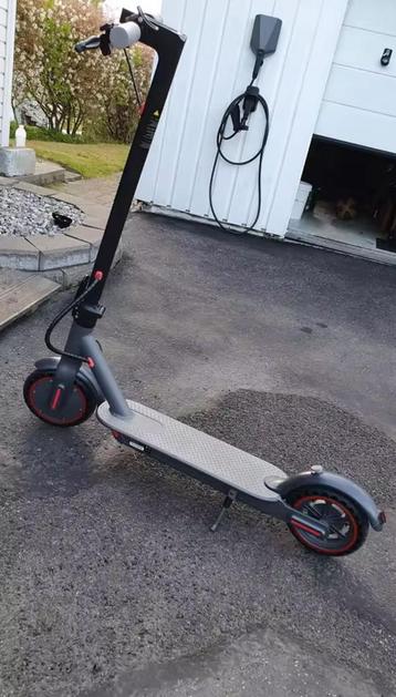 Elektrische step 30km per uur NIEUW