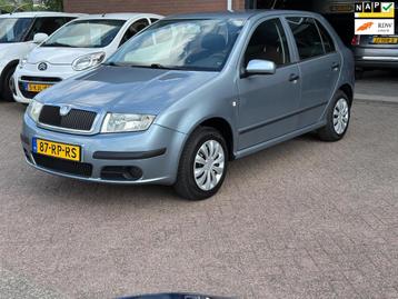 Skoda Fabia 1.4-16V Ambiente 5 DEURS, AIRCO, APK! beschikbaar voor biedingen