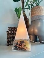 1980’s PLEXIGLAS Lamp PIRAMIDE, Ophalen of Verzenden, Zo goed als nieuw, Kunststof, Minder dan 50 cm