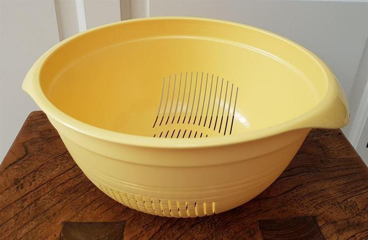 T085 Vergiet, 3,5 liter, zgan en meer Tupperware, Huis en Inrichting, Keuken | Tupperware, Zo goed als nieuw, Overige typen, Ophalen of Verzenden