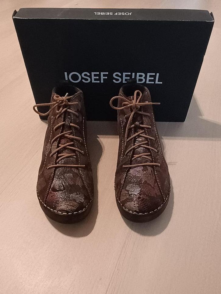 Josef Seibel leren veterschoenen – bruin print – Topstaat!, Kleding | Heren, Schoenen, Zo goed als nieuw, Bruin, Ophalen