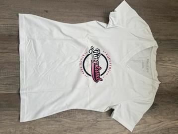 Kingsland t-shirt beschikbaar voor biedingen