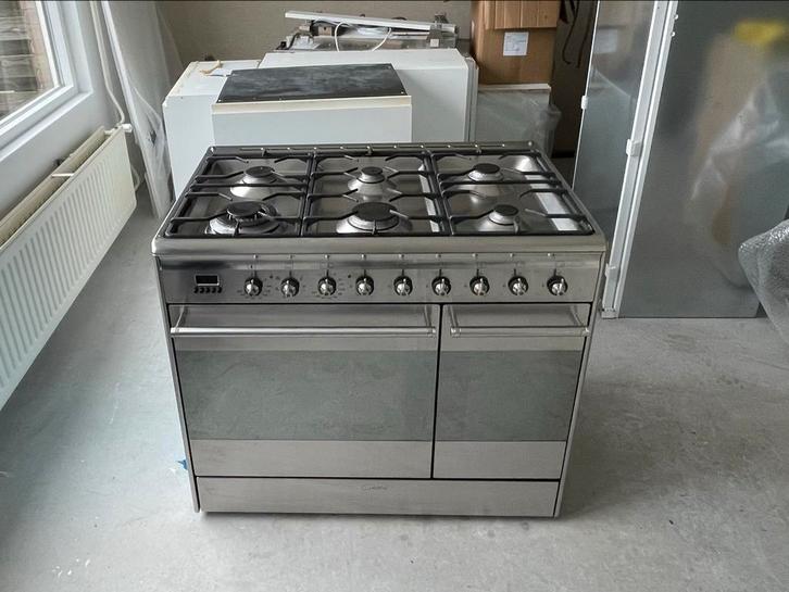Smeg Fornuis 90cm - Dubbele Oven, 6 Pits, Witgoed en Apparatuur, Fornuizen, Gebruikt, Vrijstaand, Gas, 5 kookzones of meer, 85 tot 90 cm