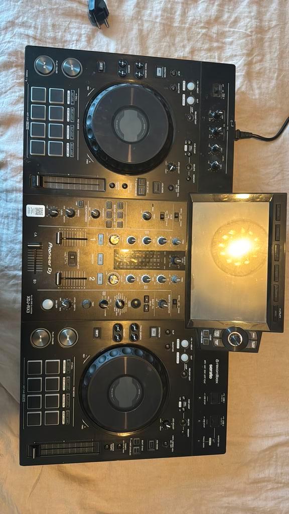 Pioneer XDJ-RX3 –amper gebruikt, Muziek en Instrumenten, Midi-apparatuur, Zo goed als nieuw, Ophalen