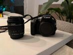 Canon EOS 250D + 18-55mm lens + camera tas + camera rugzak, Ophalen of Verzenden, Gebruikt, Rugtas, Canon