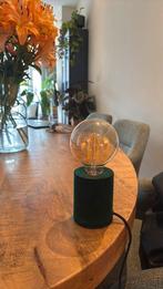 Groen suede lampje, Huis en Inrichting, Lampen | Tafellampen, Ophalen, Zo goed als nieuw, Minder dan 50 cm
