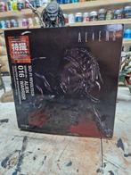 Aliens  warrior revoltech, Verzamelen, Ophalen of Verzenden, Zo goed als nieuw, Film, Actiefiguur of Pop