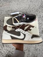 Air Jordan 1 low Travis Scott reverse mocha, Kleding | Heren, Schoenen, Ophalen of Verzenden, Nieuw, Bruin