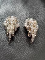 Prachtige mooie clip oorbellen merk monet, Sieraden, Tassen en Uiterlijk, Oorbellen, Ophalen, Gebruikt, Overige materialen