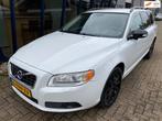 Volvo V70 2.5FT Summum 230PK NAVI / XENON / LEER / PDC / BLI, Auto's, Volvo, Gebruikt, Beige, Handgeschakeld, Lederen bekleding