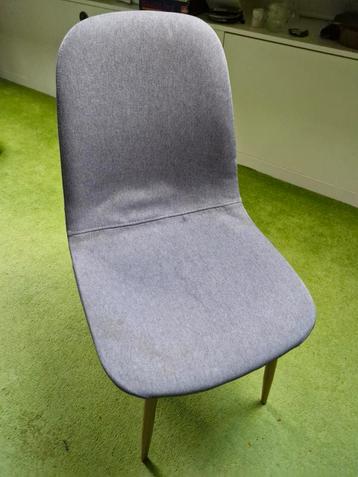 grijze eetkamerstoelen 2x beschikbaar voor biedingen