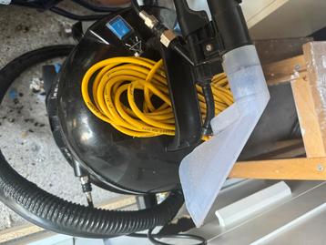 Numatic Reinigingsmachine - Tapijtreiniger beschikbaar voor biedingen