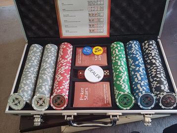Pokerset 300 chips met waardeopdruk beschikbaar voor biedingen