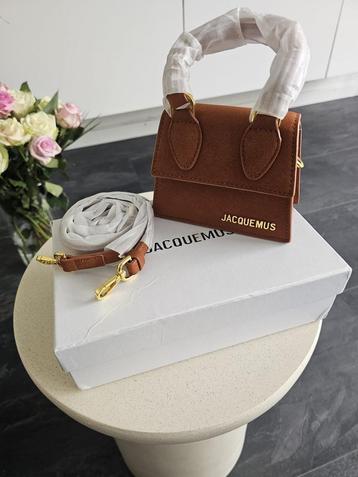 Jacquemus Le Chiquito Bruin Suède - Nieuw! beschikbaar voor biedingen