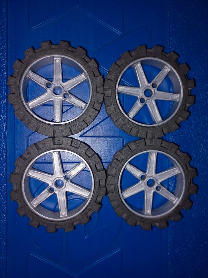 K'nex 65mm Spaakwielen - Zilvergrijs - Voertuigonderdelen, Kinderen en Baby's, Speelgoed | Duplo en Lego, Gebruikt, Losse stenen