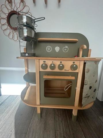 Houten Speelkeuken van Howa- Gebruikt, maar netjes! beschikbaar voor biedingen
