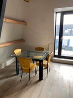 Leuke tafel en 4 stoelen!, Huis en Inrichting, Ophalen of Verzenden