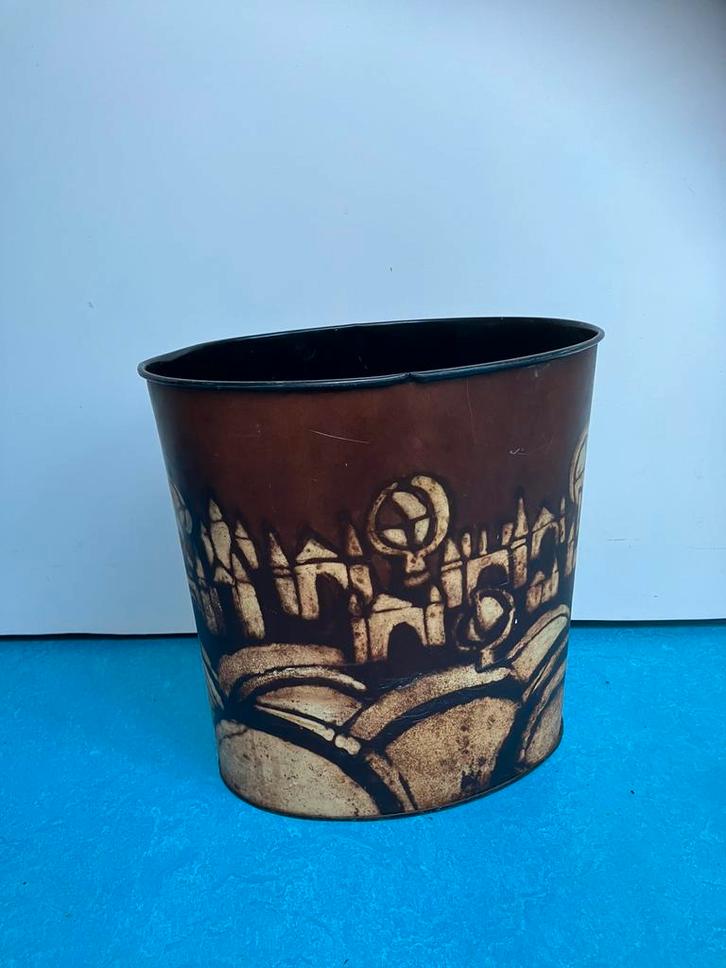 Vintage prullenbak, twee stuks, Huis en Inrichting, Woonaccessoires | Prullenbakken, Zo goed als nieuw, Metaal, Minder dan 50 cm