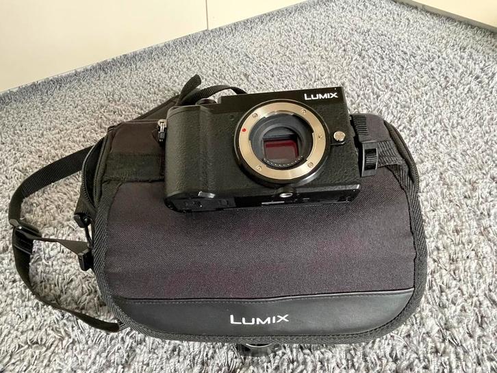 Panasonic lumix dc-gx9 camera + lumix X Vario lens 45-175mm, Audio, Tv en Foto, Fotocamera's Digitaal, Zo goed als nieuw, Compact