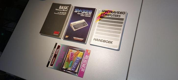 Boeken en Handleidingen Spectravideo computer, Computers en Software, Vintage Computers, Ophalen of Verzenden