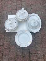 Servies: Borden, Schalen en Botervloot, Gebruikt, Ophalen of Verzenden, Overige stijlen, Aardewerk