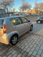Daihatsu Sirion 1.3 | airco | Apk |bluetooth|nwaccu|nwbanden, Voorwielaandrijving, Zwart, 4 cilinders, Handgeschakeld