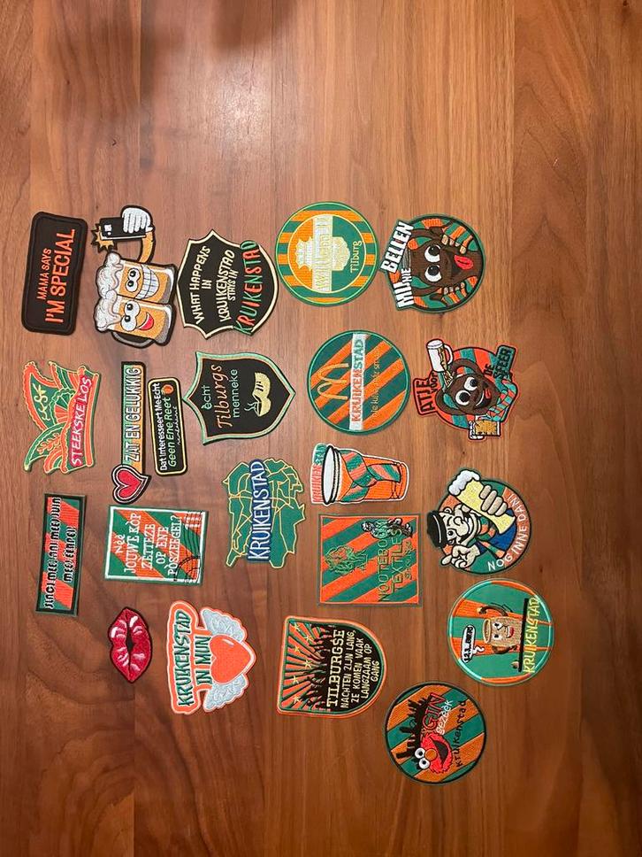 Carnaval Strijk Emblemen, Kleding | Heren, Carnavalskleding en Feestkleding, Nieuw, Accessoires, Carnaval, Overige maten, Ophalen of Verzenden