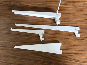 plankendragers en wandrails beschikbaar voor biedingen