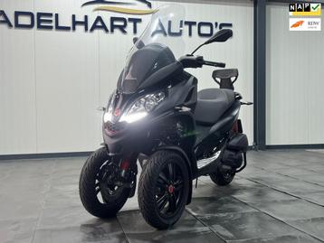 Piaggio Scooter 300 MP3 HPE / Mat Zwart / Nieuw staat beschikbaar voor biedingen
