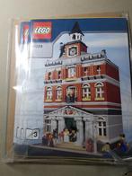 Lego 10224 modulair Het gemeentehuis   Town hall, Ophalen of Verzenden, Zo goed als nieuw, Complete set, Lego