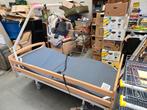 Elektrisch verstelbaar verzorgingsbed of ziekenhuisbed, Huis en Inrichting, Verstelbaar, 90 cm, Eenpersoons, Ophalen of Verzenden