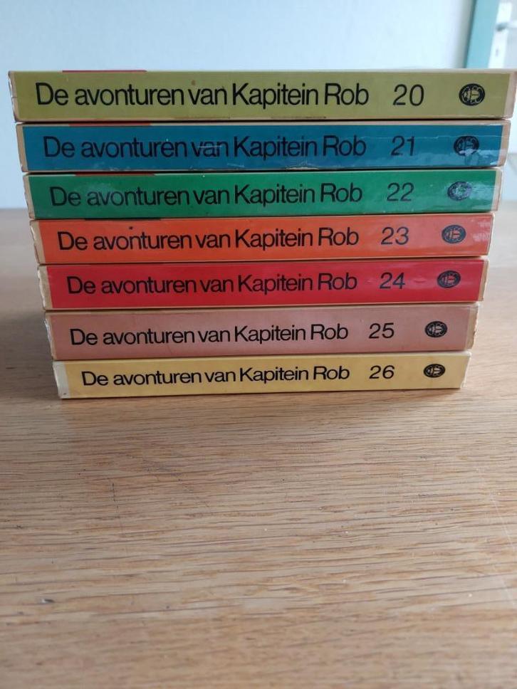 Kapitein Rob. 7 pockets met niet eerder uitgegeven verhalen., Boeken, Stripboeken, Gelezen, Meerdere stripboeken, Ophalen of Verzenden