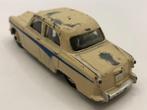 Dinky Toys 176 Austin A105 Saloon Cream -GOED- M16, Hobby en Vrije tijd, Modelauto's | 1:43, Gebruikt, Auto, Dinky Toys, Ophalen of Verzenden