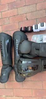 King Pro bokshandschoenen, scheenplaten, UFC bitje, Bondage, Ophalen of Verzenden, Nieuw, Bokshandschoenen