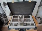 Justinus 68 delige Bestekset in Koffer, Huis en Inrichting, Ophalen, Zo goed als nieuw, Rvs of Chroom