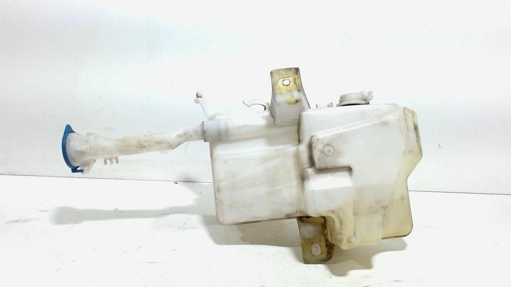Ruitensproeierpomp + reservoir Volvo V40, Onderdelen@venauto.nl, Van der Ven Autorecycling B.V., Gebruikt, Ettenseweg 76, 4706 PB Roosendaal, The Netherlands