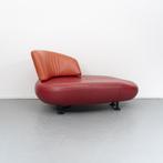 1x Leolux Kikko Chaise Longue rood/oranje - zwart frame, Leer, Ophalen of Verzenden, Zo goed als nieuw