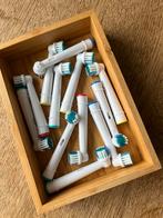12 Opzetborstels Elektrische Tandenborstel Oral B, Ophalen, Nieuw, Opzetborstel