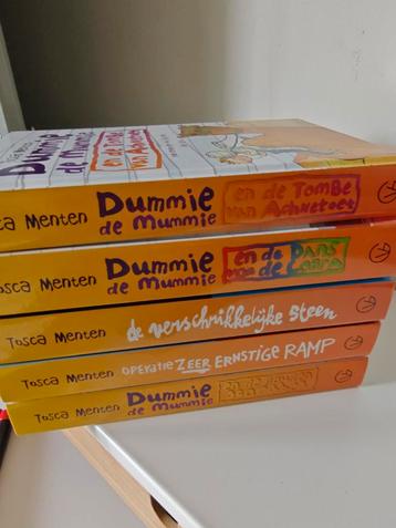 Dummie de Mummie 5 boeken  beschikbaar voor biedingen