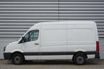 Volkswagen Crafter 35 2.0 TDI L2H1 | Navigatie | Cruise Cont, Gebruikt, 4 cilinders, Volkswagen, Wit
