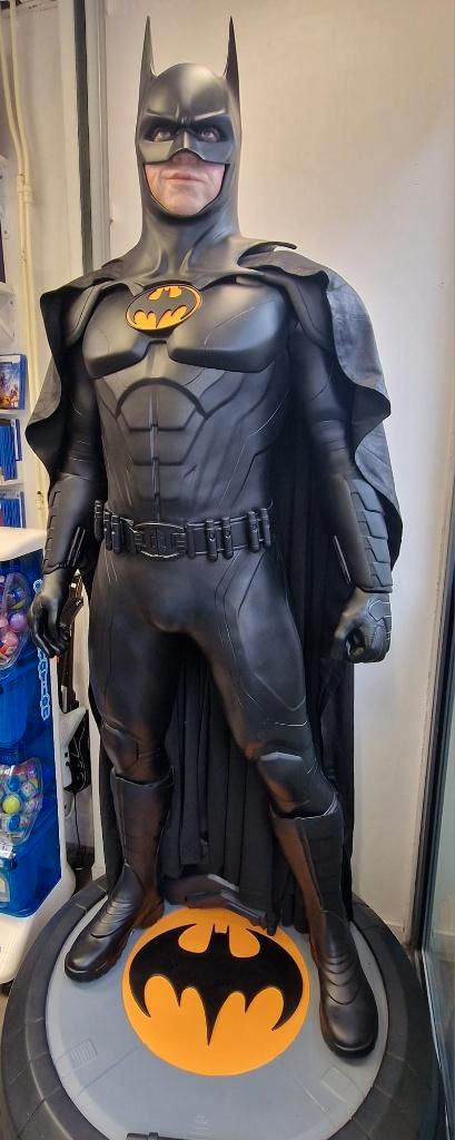 Batman 1989 statue collecter item 15/333, Verzamelen, Stripfiguren, Nieuw, Beeldje of Figuurtje, Superheld, Ophalen