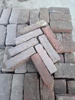 10m² antiek/oud gebakken waalformaat, rood/paars, op pallet, Ophalen of Verzenden, Gebruikt, Keramiek, Klinkers
