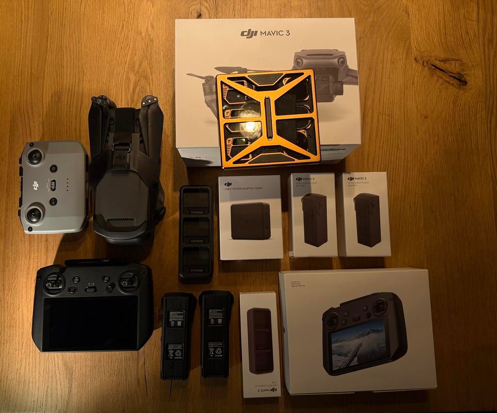 DJI Mavic 3 – Complete set + PolarPro Collector’s ND set, Ophalen, Zo goed als nieuw