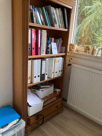 Houten Boekenkast met Lade
