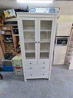 Ikea Hemnes vitrinekast, Huis en Inrichting, Kasten | Vitrinekasten, Ophalen, Gebruikt, 25 tot 50 cm, Met deur(en)