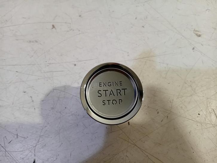 Start/stop schakelaar Peugeot 5008, Auto-onderdelen, Dashboard en Schakelaars, Peugeot, Gebruikt, Herkomst onderdeel bekend, 12 maanden garantie