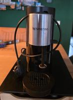 Nespresso Krups Atelier XN890 - Goede Staat!, Witgoed en Apparatuur, Koffiezetapparaten, Ophalen, Koffiepads en cups, Gebruikt