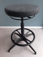 Verstelbare kruk Ikea, Ophalen, 60 tot 90 cm, Zo goed als nieuw, 1 kruk