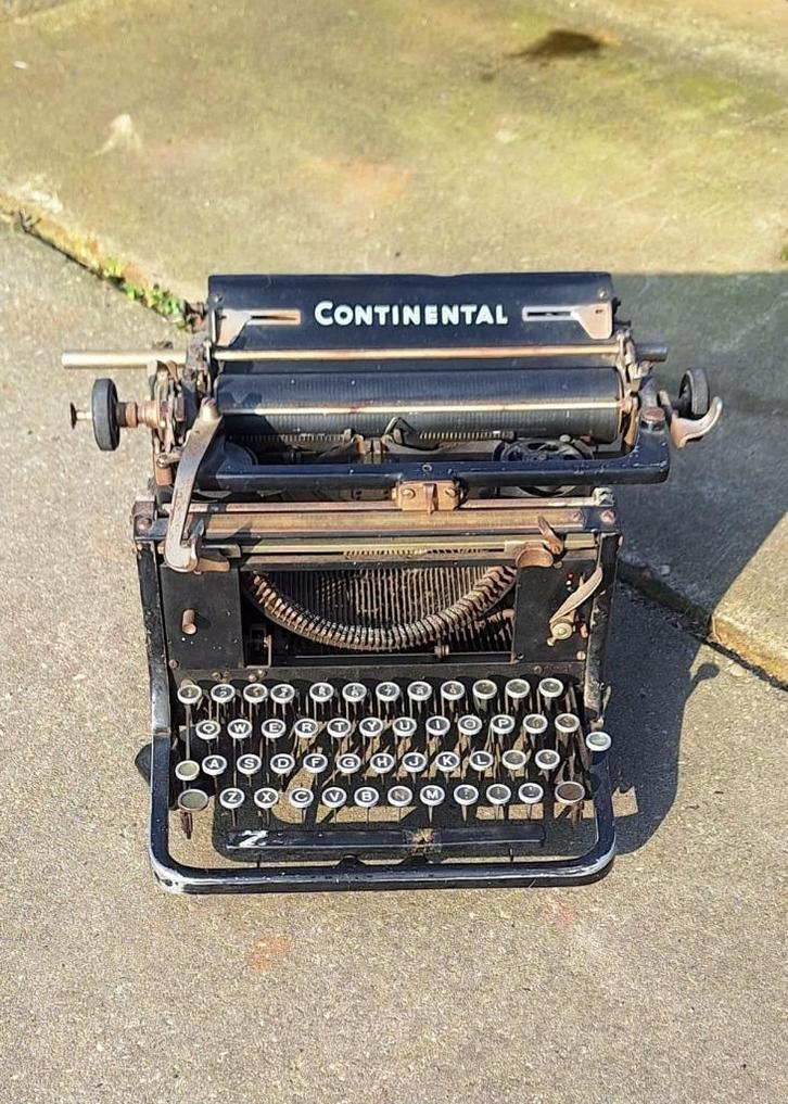 Typemachine van Continental, voor de verzamelaar., Diversen, Typemachines, Gebruikt, Ophalen of Verzenden