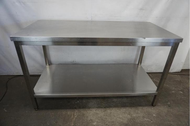 RVS werktafel tafel horeca werkbank 150x70, Zakelijke goederen, Horeca | Keukenapparatuur, RVS Meubilair, Gebruikt, Ophalen of Verzenden